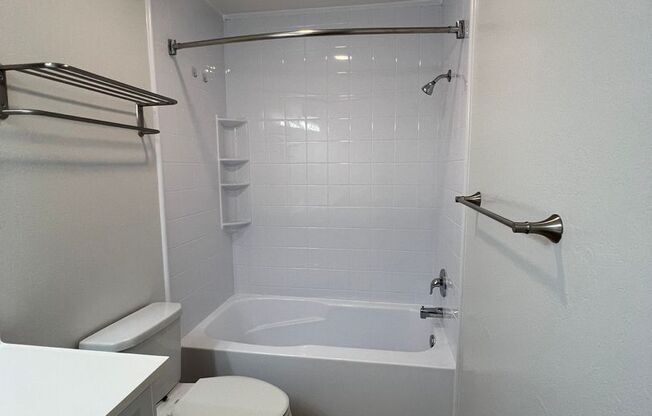 1 bed, 1 bath, 590 sqft, $2,500, Unit 777-131