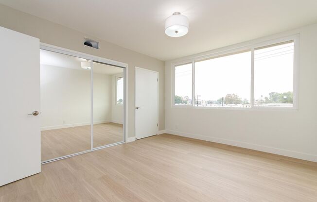 3 beds, 3 baths, 1,780 sqft, $5,600, Unit 102