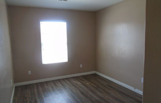 2 beds, 1 bath, $1,350, Unit Unit A