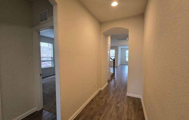 Pflugerville  3 Bed / 2 Bath