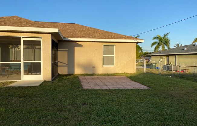 3 beds, 2 baths, 1,408 sqft, $1,999, Unit 2703 SW 2nd Place