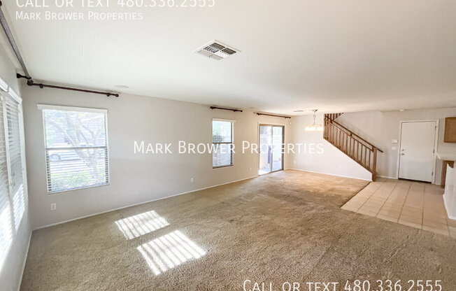 1073 S Hawk Lane