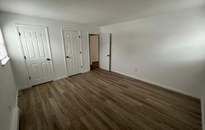 2 beds, 1 bath, 850 sqft, $2,150, Unit 28