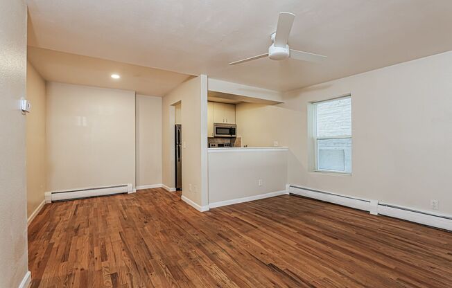 1940 W 32nd Ave