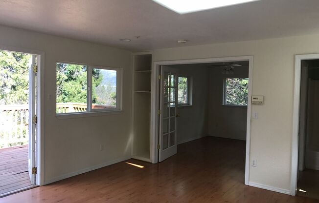 1 bed, 1 bath, $1,600