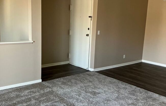 1 bed, 1 bath, 869 sqft, $945, Unit 3H-319