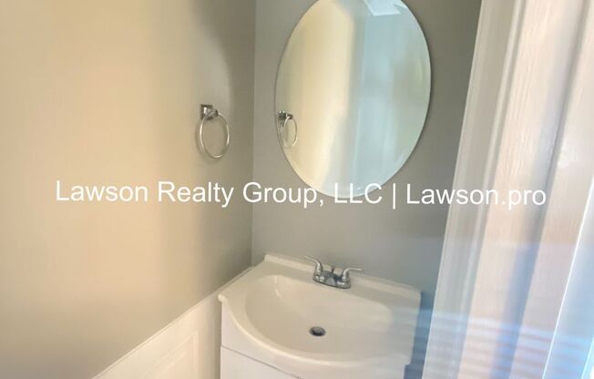 2 beds, 2 baths, $1,295