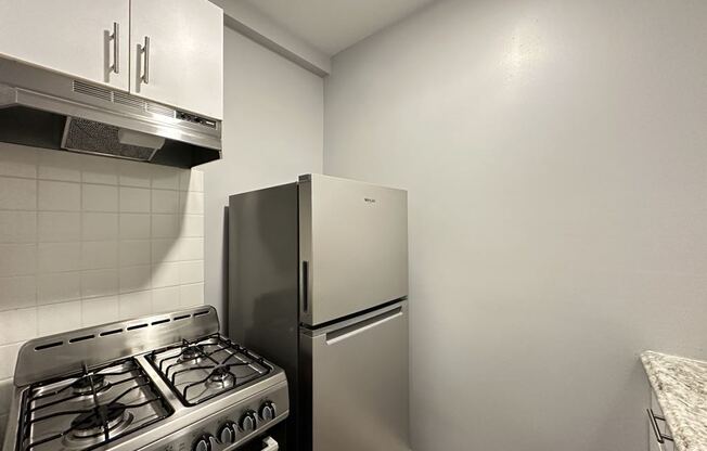4241 Kenmore