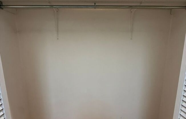 Studio, 1 bath, 315 sqft, $1,200, Unit New King Edward 1A4