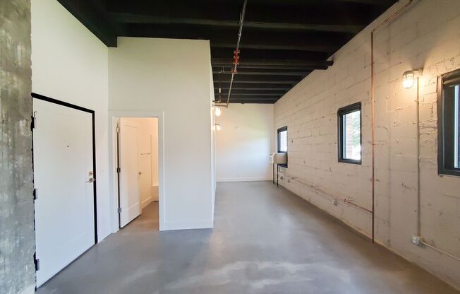 Studio, 1 bath, 495 sqft, $900, Unit C202