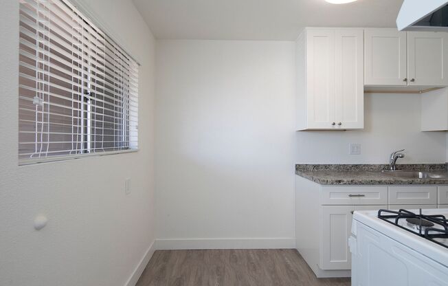 1 bed, 1 bath, 595 sqft, $1,725, Unit 626-14