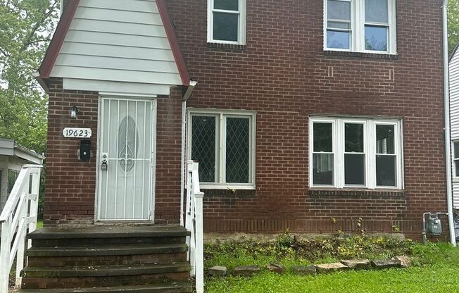 Maple Heights Single