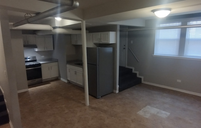 2 beds, 1 bath, $1,686, Unit 406-G12