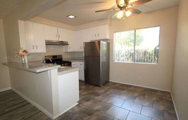 2 beds, 1 bath, $2,195, Unit 538A