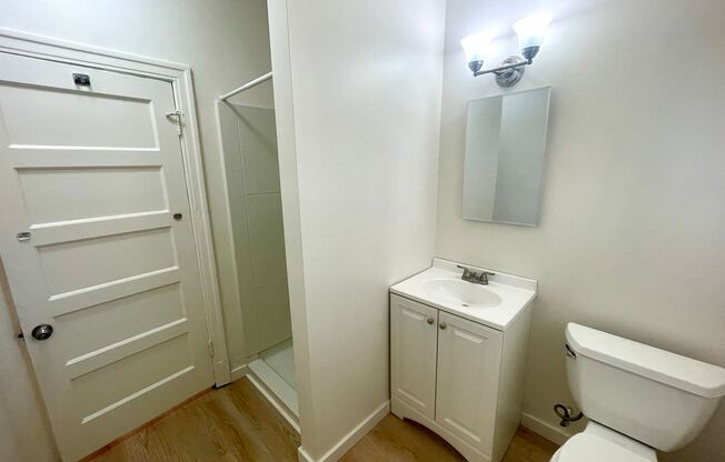2517 Regent