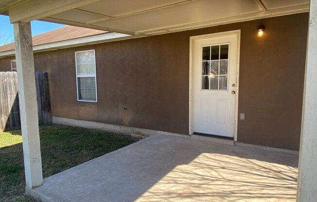 2 beds, 2 baths, $1,395