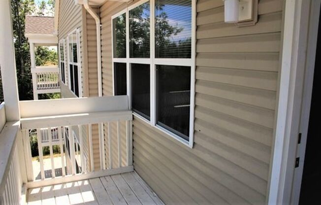 3 beds, 3 baths, 1,630 sqft, $2,100, Unit 2213 #22