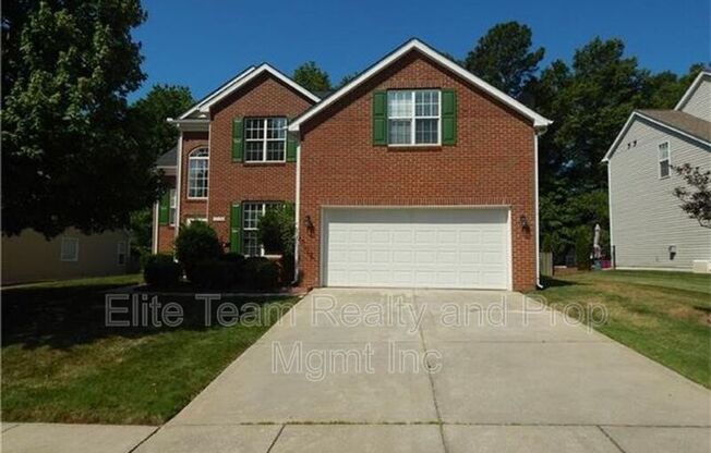 17130 CAMBRIDGE WOODS CT