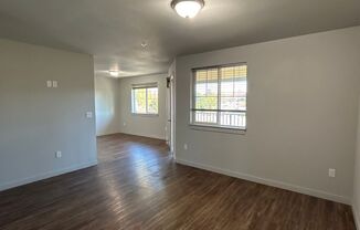 2 beds, 1 bath, $1,585, Unit B301