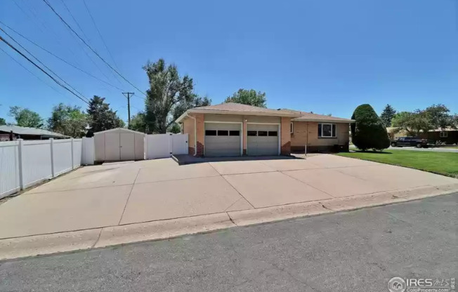 502 35 AVE CT