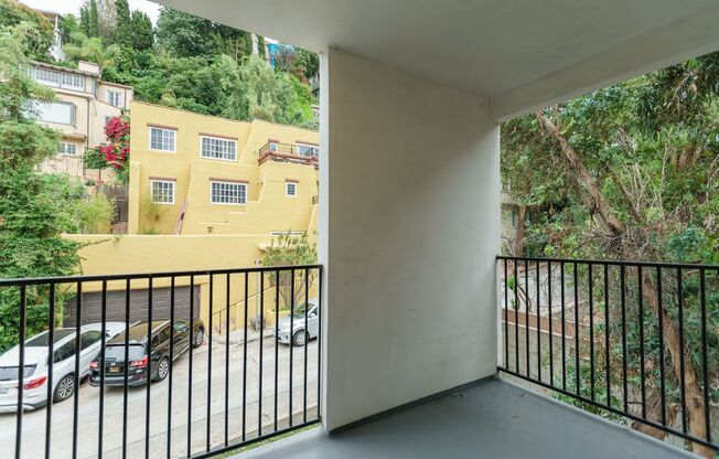 1 bed, 1 bath, 600 sqft, $1,748, Unit 204