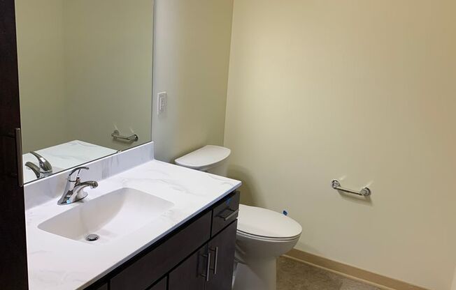 1 bed, 1 bath, 699 sqft, $1,395, Unit 321