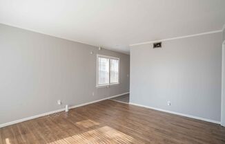 3 beds, 1 bath, $1,000