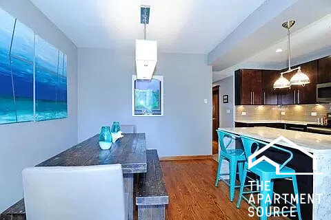 3 beds, 3 baths, 2,400 sqft, $3,895