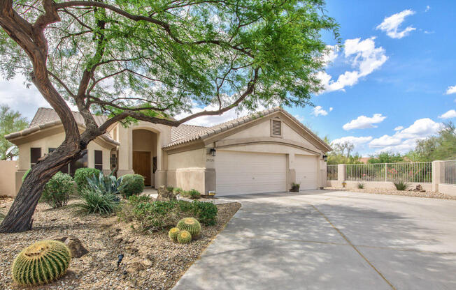 4 Bed + 2 Bath + 2,445 SF Home on Corner Lot in Tatum Ranch