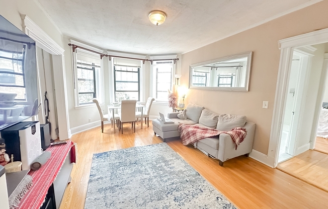 120 Riverway
