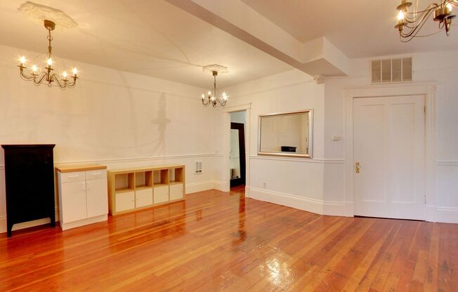 25 ALT HARRIET ST