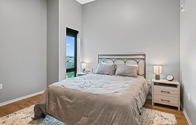2 beds, 1 bath, 873 sqft, $1,510, Unit 2309