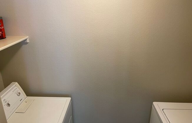 2 beds, 2 baths, 1,000 sqft, $1,395, Unit 012-201