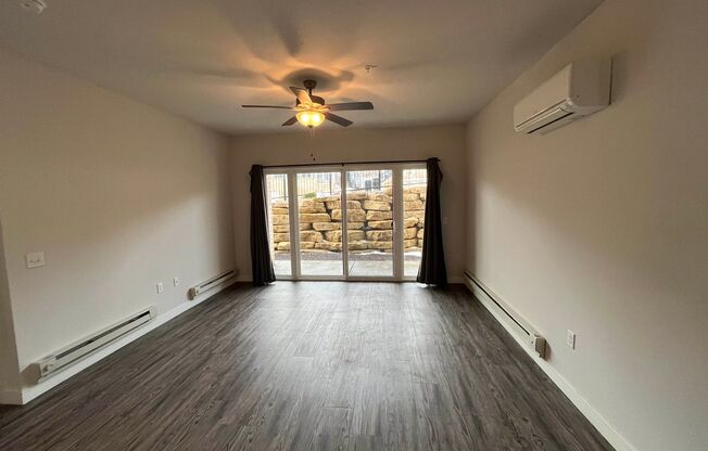 3 beds, 2 baths, 1,448 sqft, $2,095, Unit Lime 428