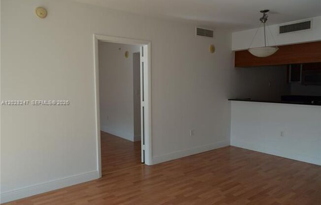 2 beds, 2 baths, $3,800, Unit # 2310