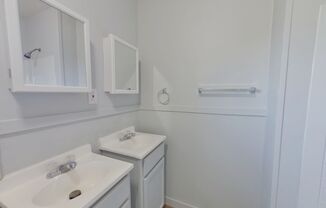 2 beds, 1 bath, $700