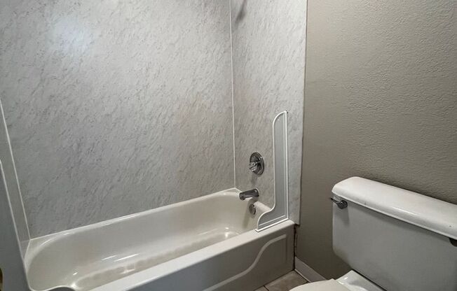 1 bed, 1 bath, $1,250, Unit # 112S