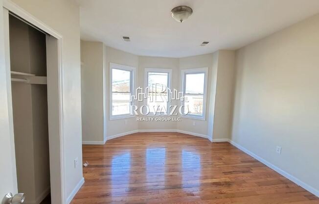 94 11th Ave W