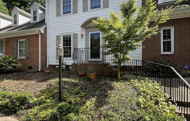 734 WEATHERGREEN DR