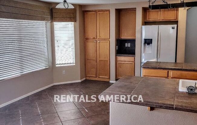 4 beds, 3 baths, 2,324 sqft, $3,200