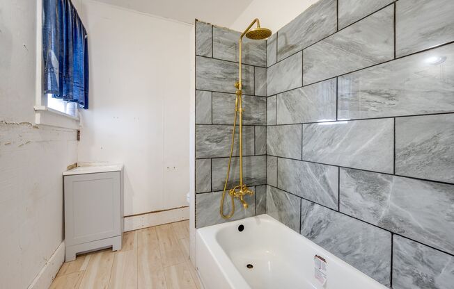 Charming Cottage Retreat - Near WSU & SEL