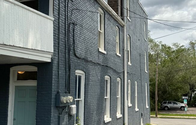 351 Smyser St