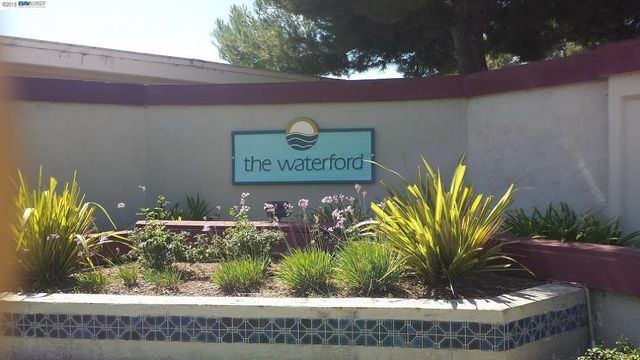 2 beds, 2 baths, $2,650, Unit Unit B