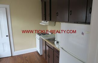 2 beds, 1 bath, $1,250, Unit UP