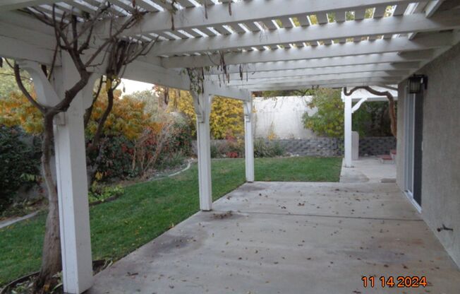 3 beds, 2 baths, $2,700