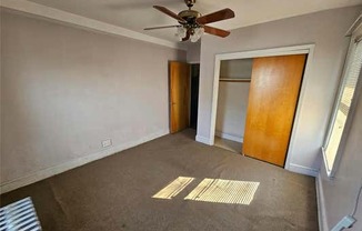 2 beds, 1 bath, $3,000