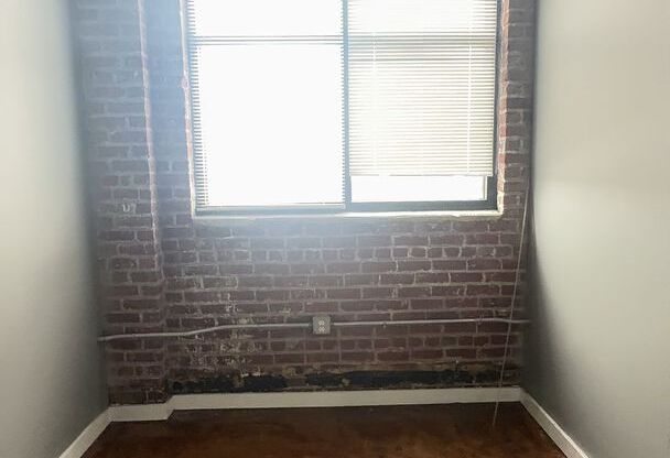 1 bed, 1 bath, 599 sqft, $1,153.6, Unit Apt. 204