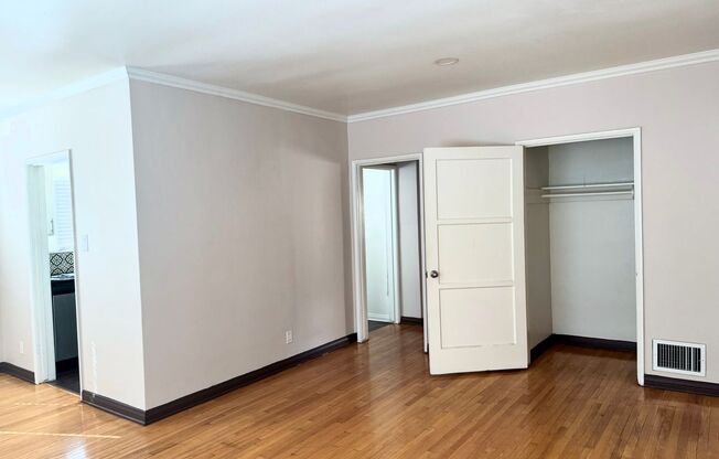 641 1455 Orange Grove Apts.