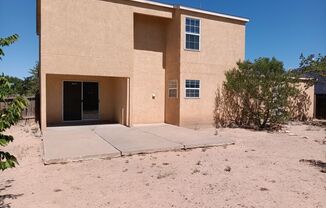 3 beds, 2.5 baths, $1,895