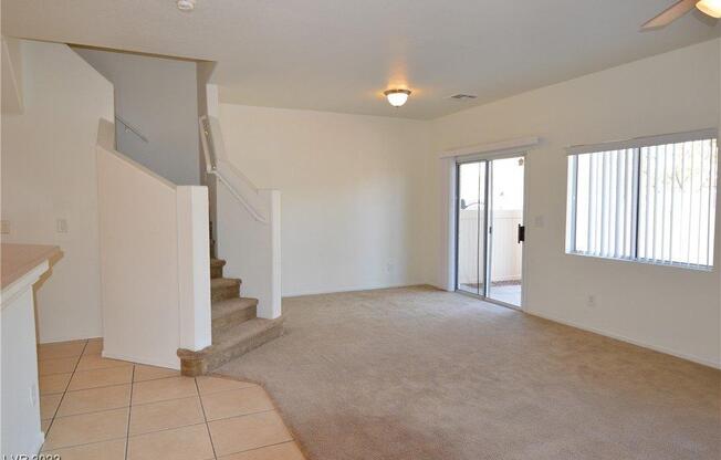 6560 BUCKING HORSE LN